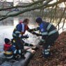 Brandweer redt meeuw|Foto Nicolaas Kerkmeijer/Fotobureau Kerkmeijer