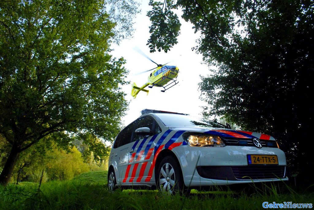 Dode motorrijder gevonden in het bos