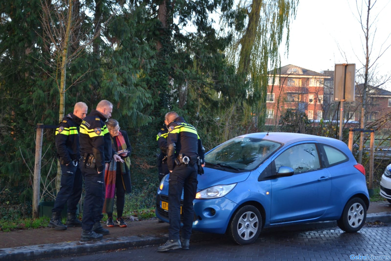 Fietsster aangereden op rotonde Bemmel