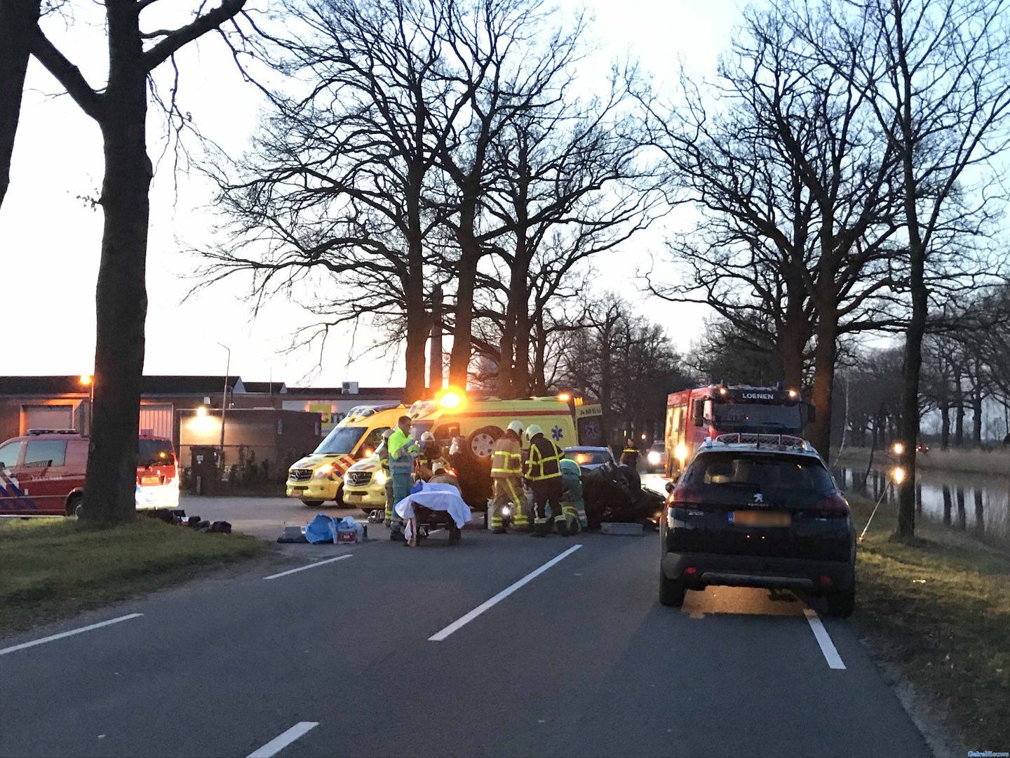 Kanaal-Zuid in Loenen lange tijd dicht na ongeval