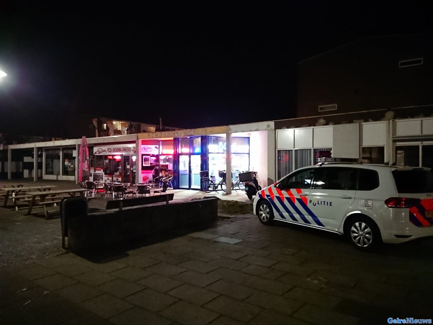 Politie zoekt overvaller van snackbar in Apeldoorn