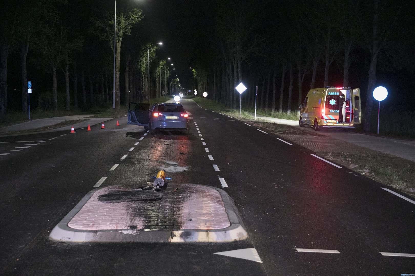 Automobilist gewond na ongeval met nieuwe vluchtheuvel