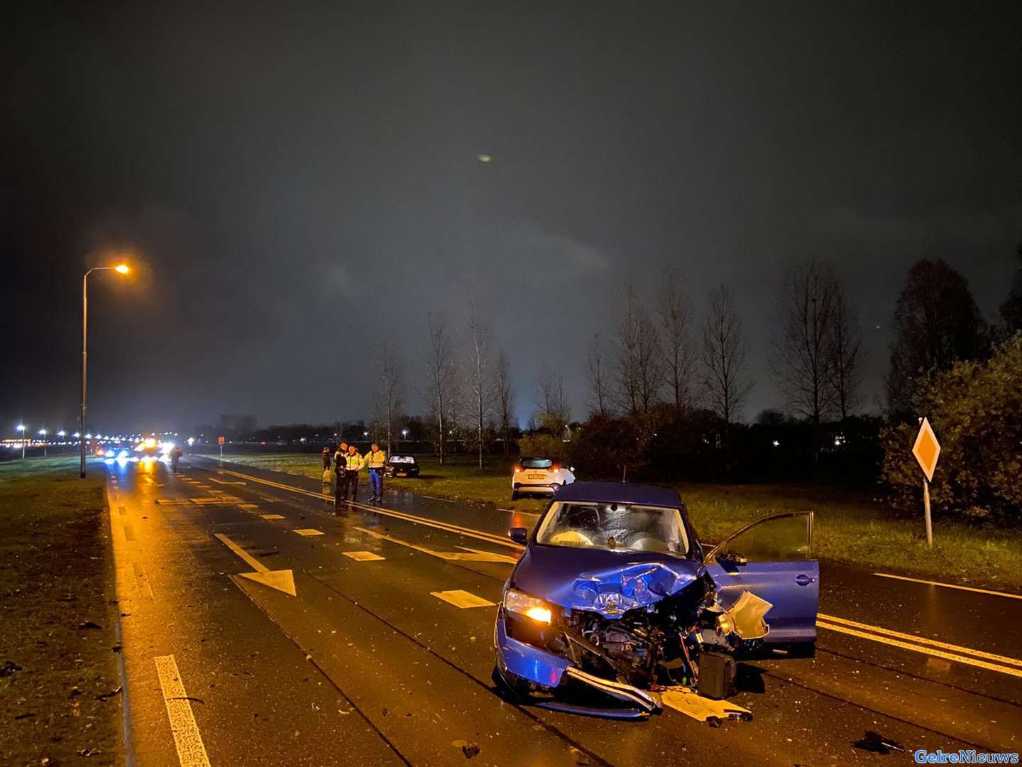 Gewonde bij forse aanrijding tussen drie auto’s in Huissen