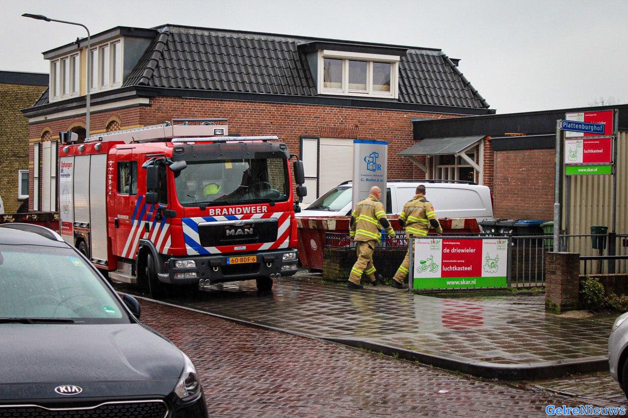 Brandweer in actie nadat meisje (2) vast zat in kinderstoel