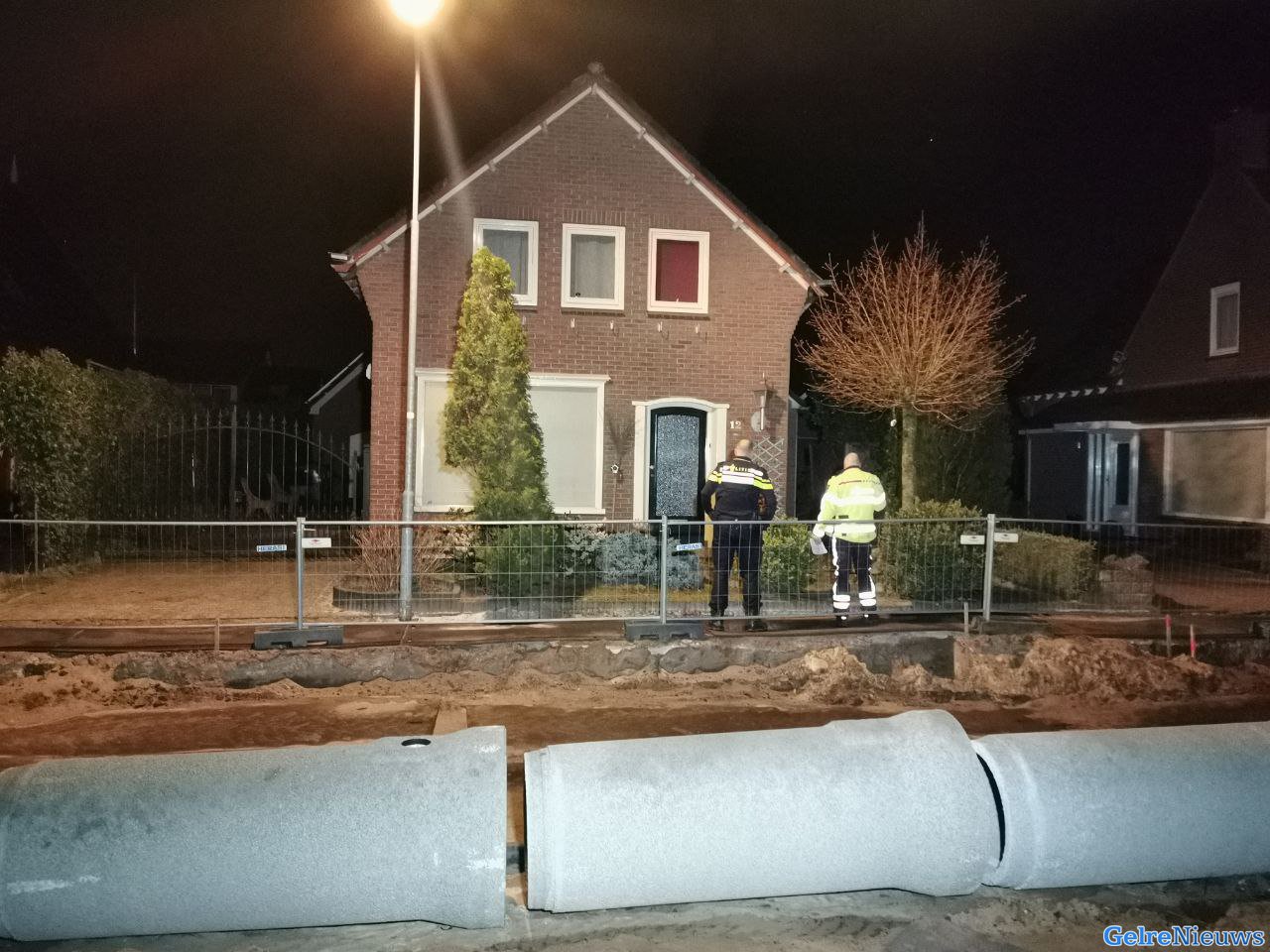 Gewapende mannen overvallen woning in Klarenbeek: politiehelikopter ingezet