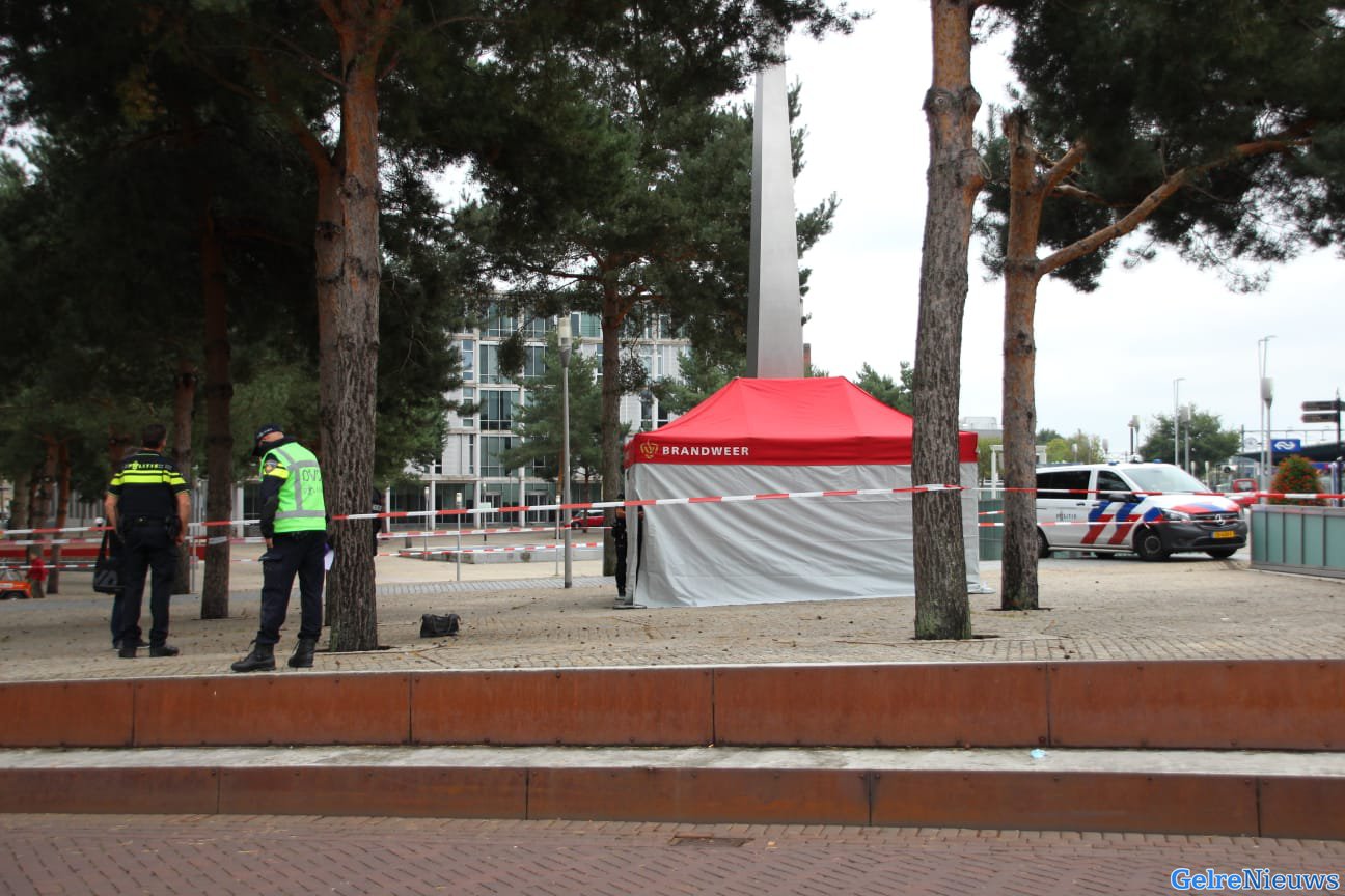 Lichaam aangetroffen op Stationsplein in Apeldoorn