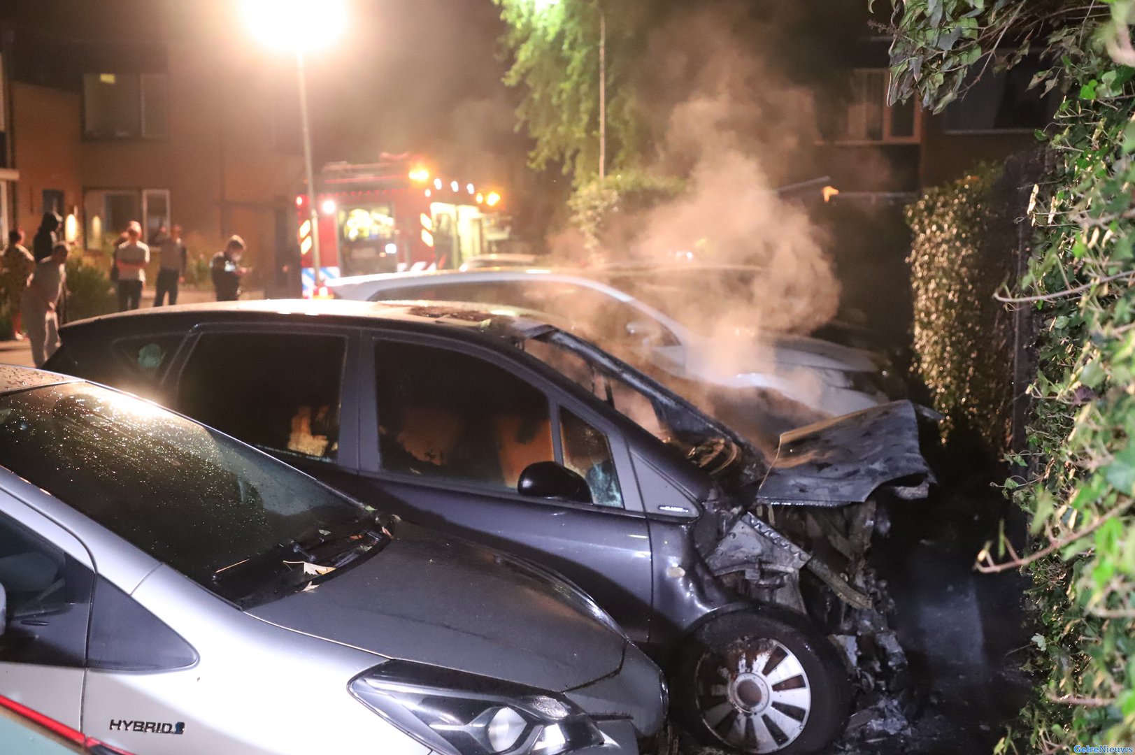 Zes auto’s beschadigd door branden in Nijmegen