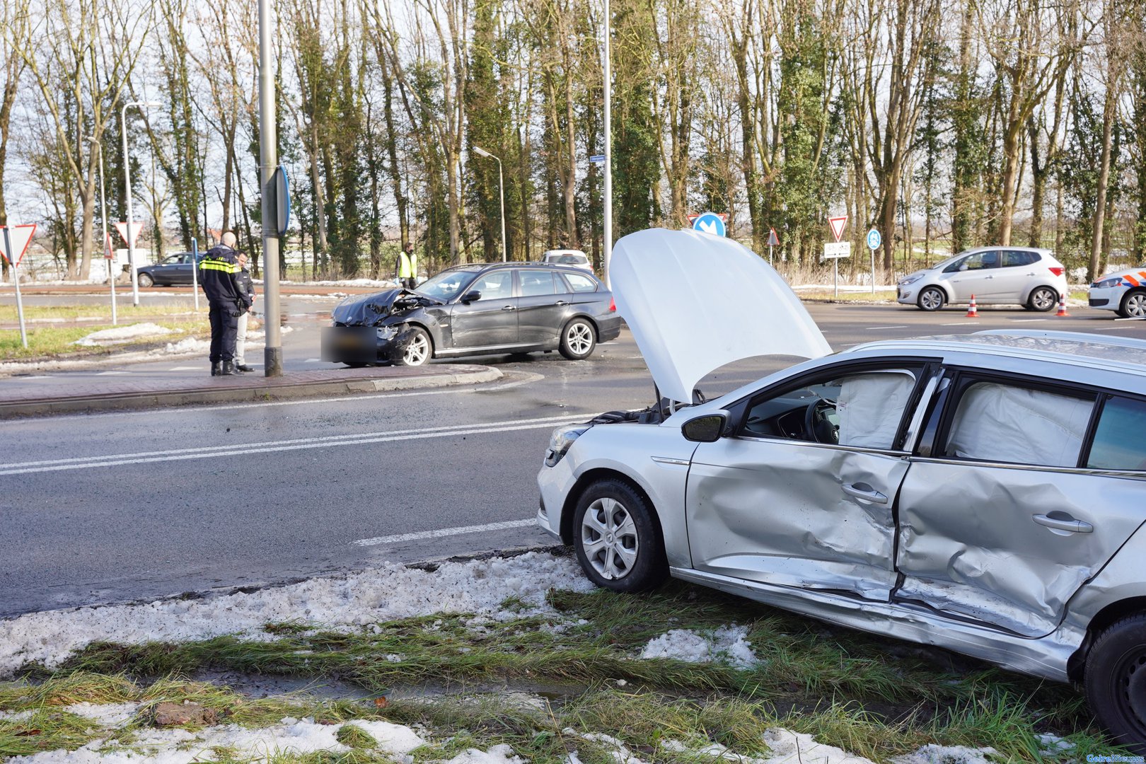 Twee auto’s total loss bij ongeval in Nijmegen