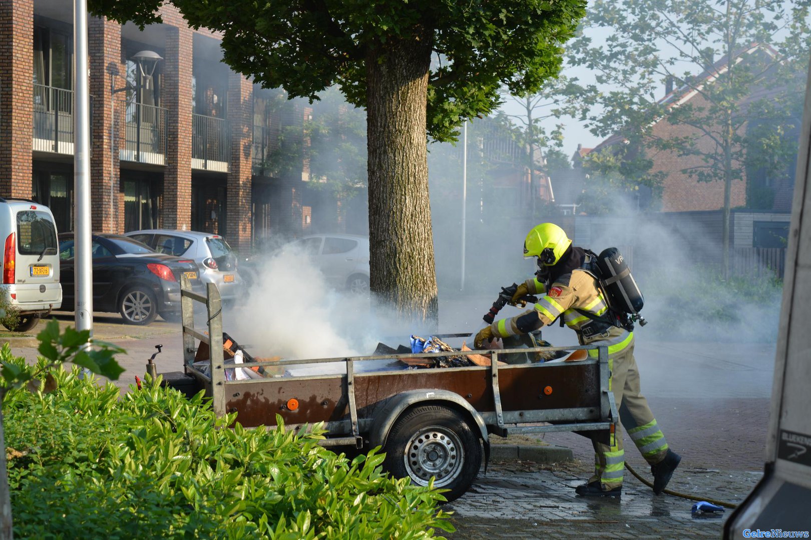 Aanhanger vermoedelijk in brand gestoken in Nijmegen