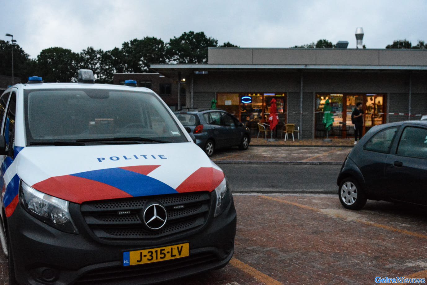 Overval met vuurwapen bij Nijmeegse snackbar