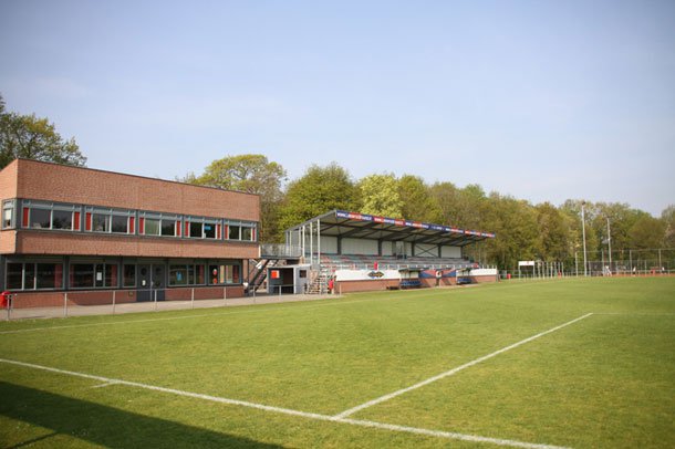 Voetbalvereniging uit Nijmegen in rouw na overlijden speler