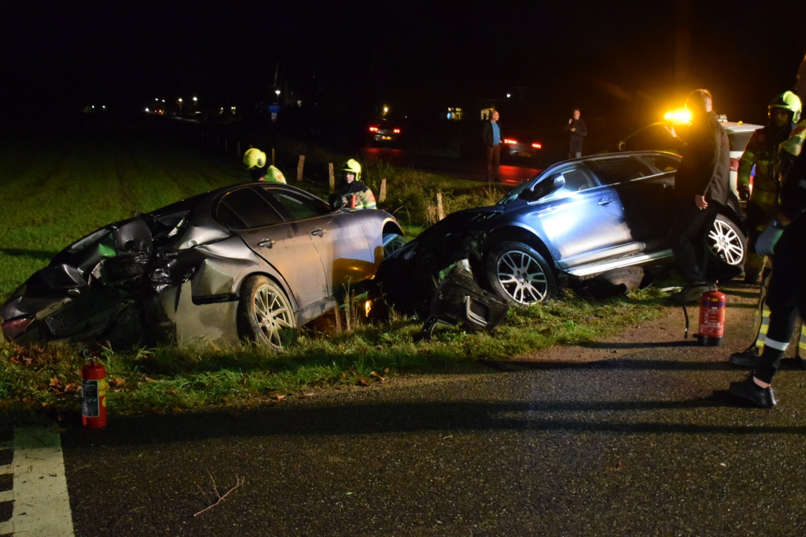 Auto’s raken total loss bij ongeval Groesbeek