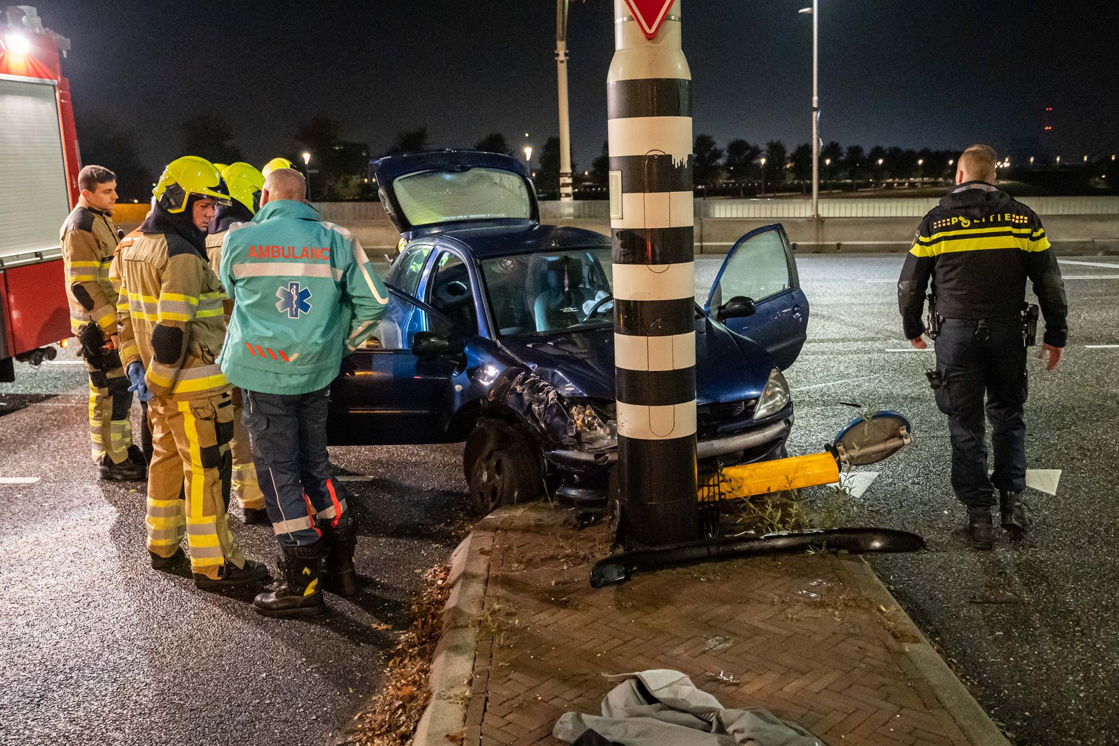 Automobilist krijgt ongeval en slaat op de vlucht Nijmegen