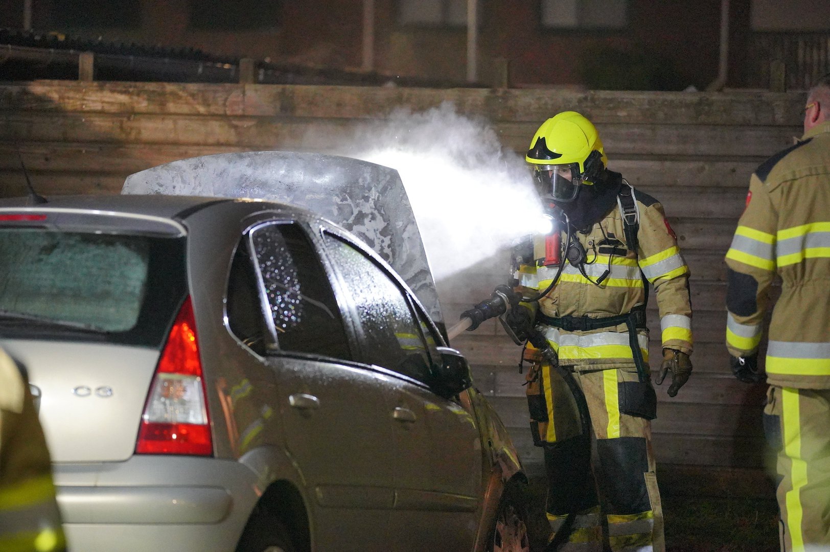 Auto in Wijchen uitgebrand: oorzaak onbekend