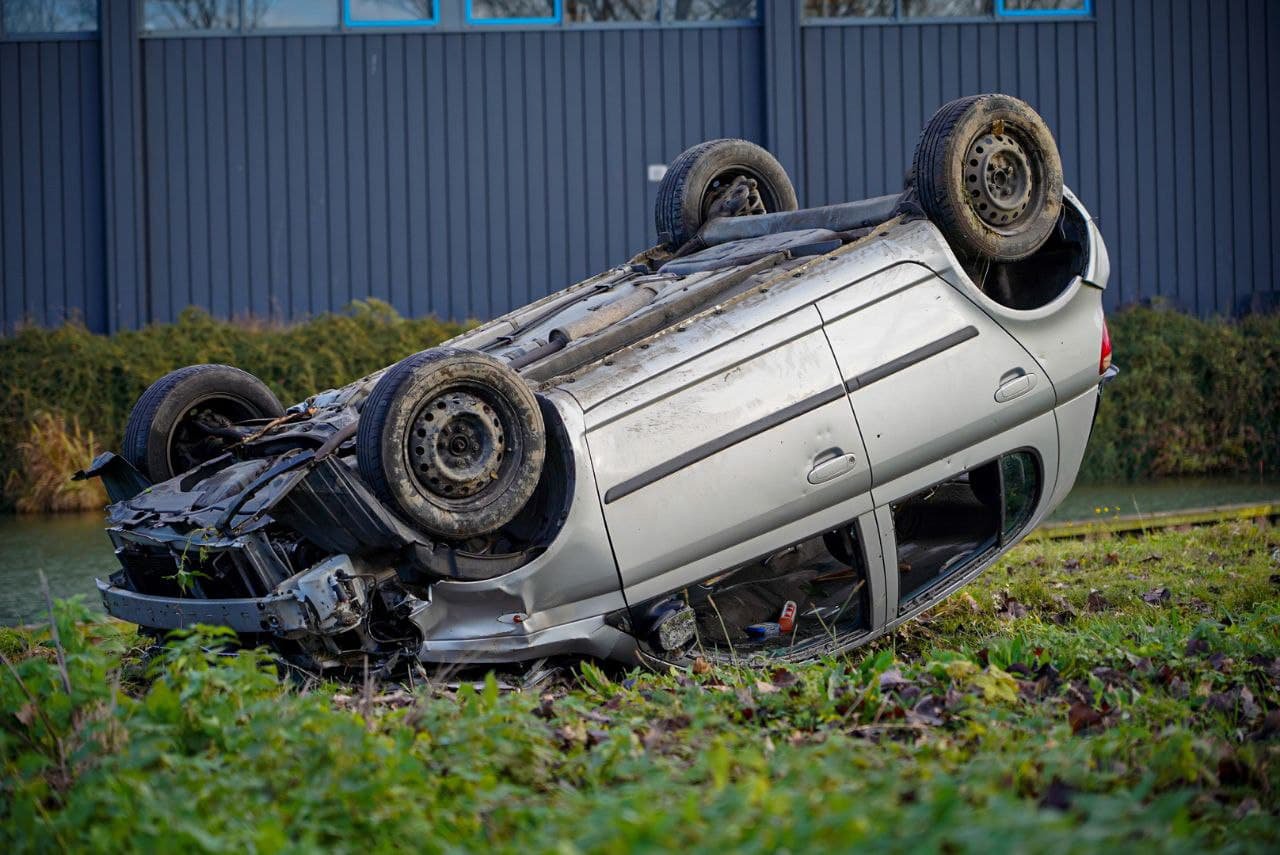 Inzittende auto (21) omgekomen na ernstig ongeval A73