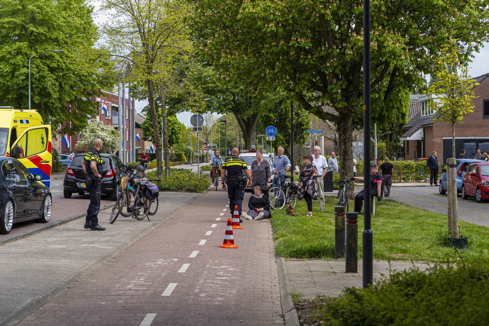 Drie fietsers lichtgewond na ongeluk in Doesburg