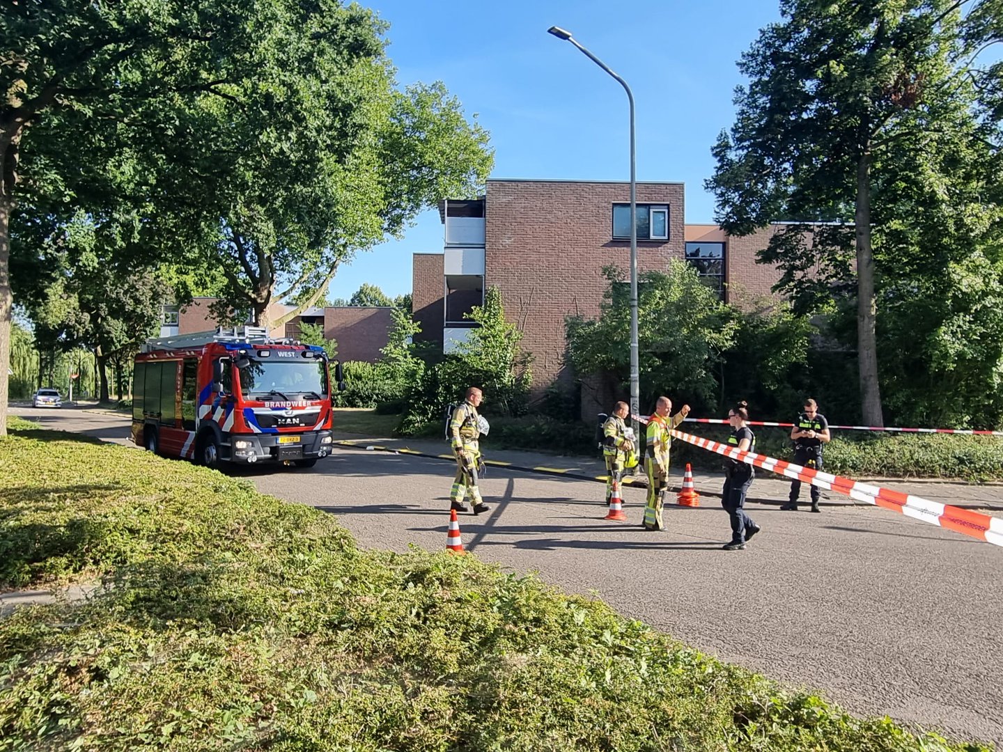 Straat afgesloten vanwege verwarde man in Nijmegen