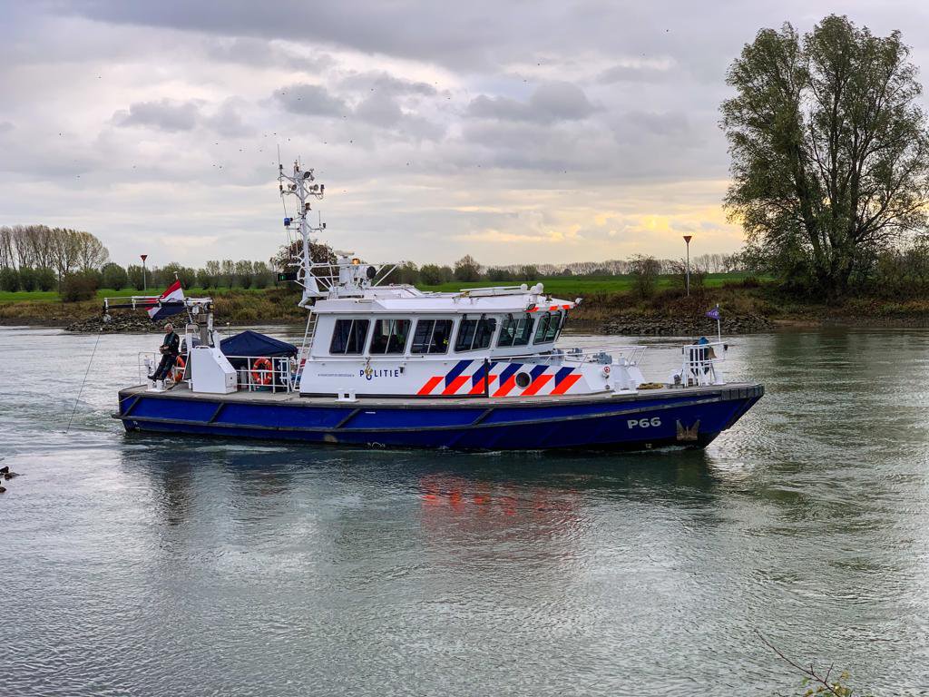 Grote zoekactie in het water naar vermiste vrouw uit Nijmegen