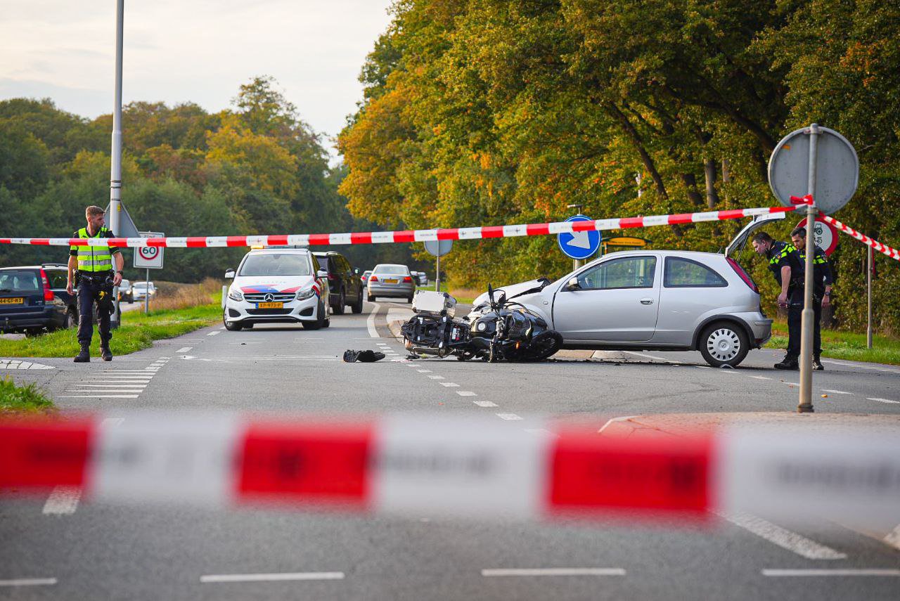 Motorrijdster ernstig gewond bij ongeval in Hoog-Keppel