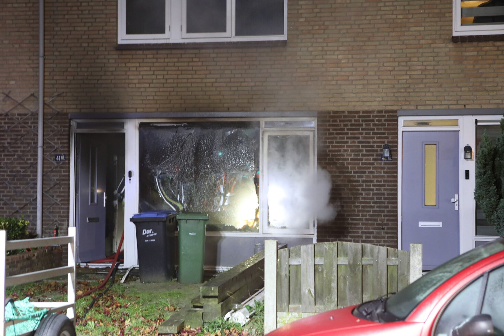 Brandweer redt kat bij woningbrand in Nijmegen