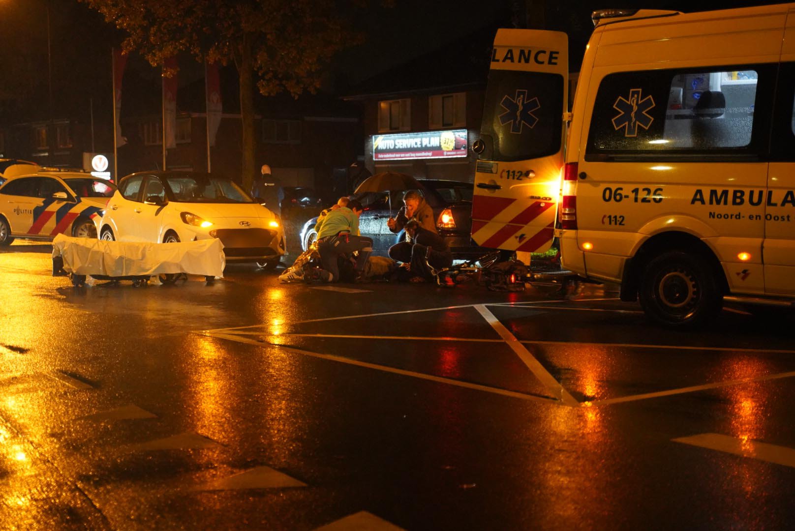 Fietsster ernstig gewond nadat ze valt en wordt aangereden