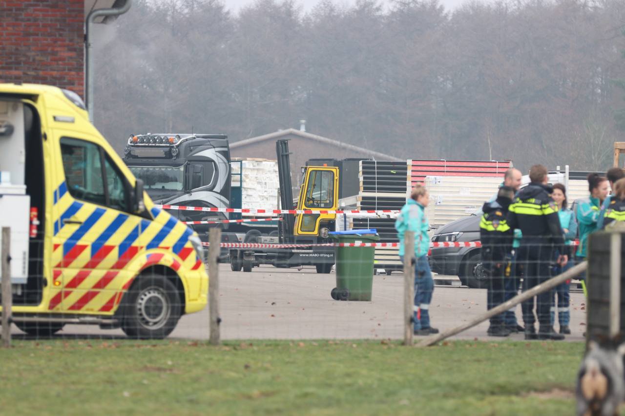 Traumahelikopter ingezet voor ernstig gewonde bij bouwbedrijf