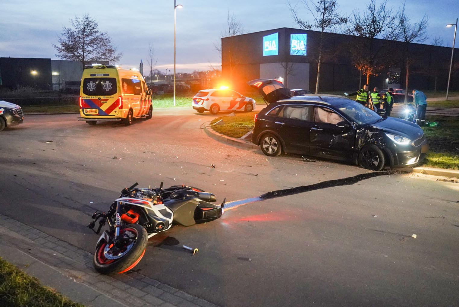 Motorrijder raakt zwaargewond bij aanrijding