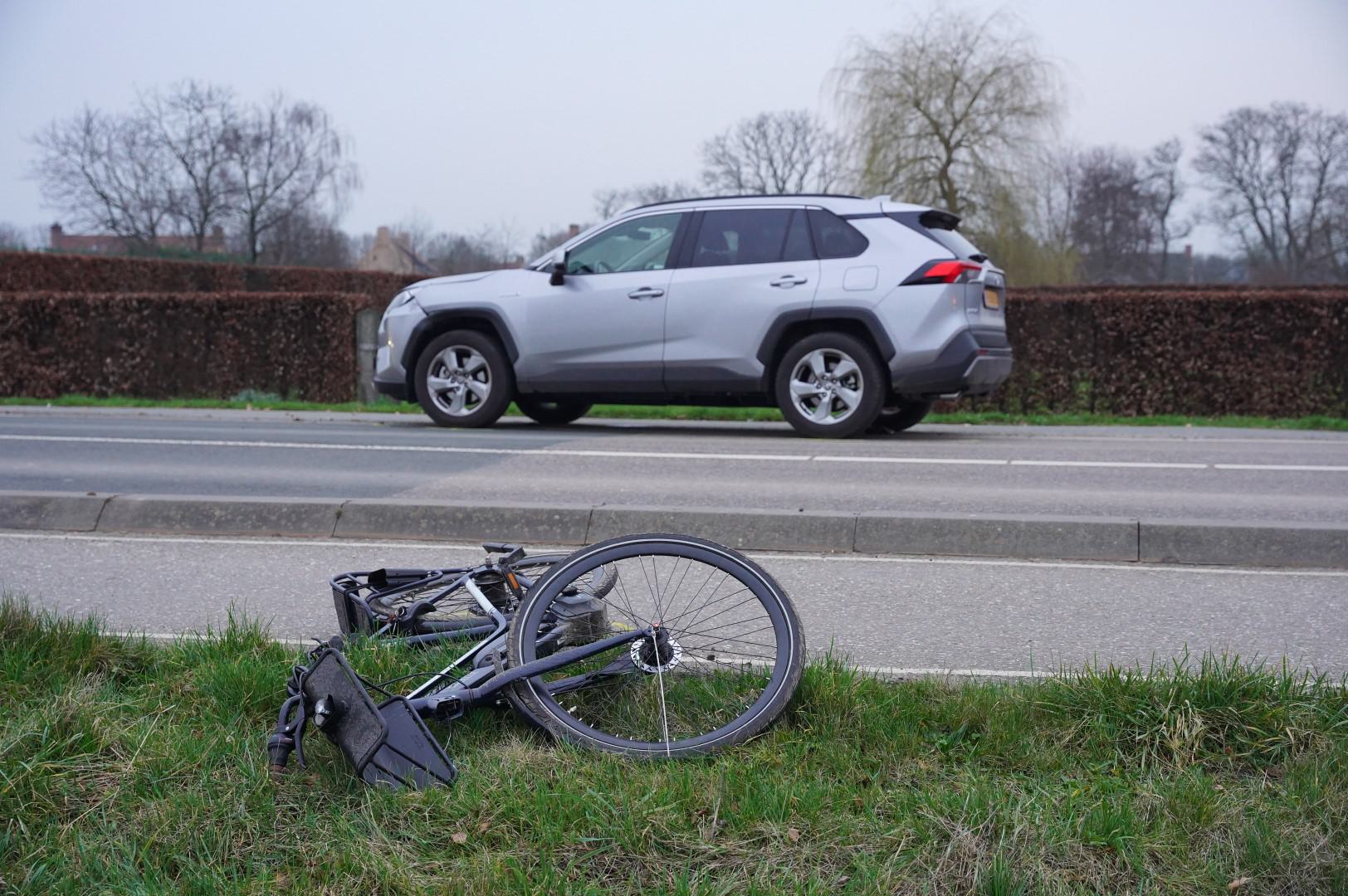 Meisje (11) aan verwondingen overleden na aanrijding met auto