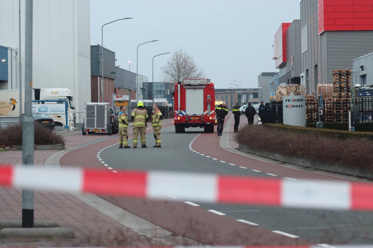 Straat afgesloten vanwege gevaarlijke stof in vrieshuis