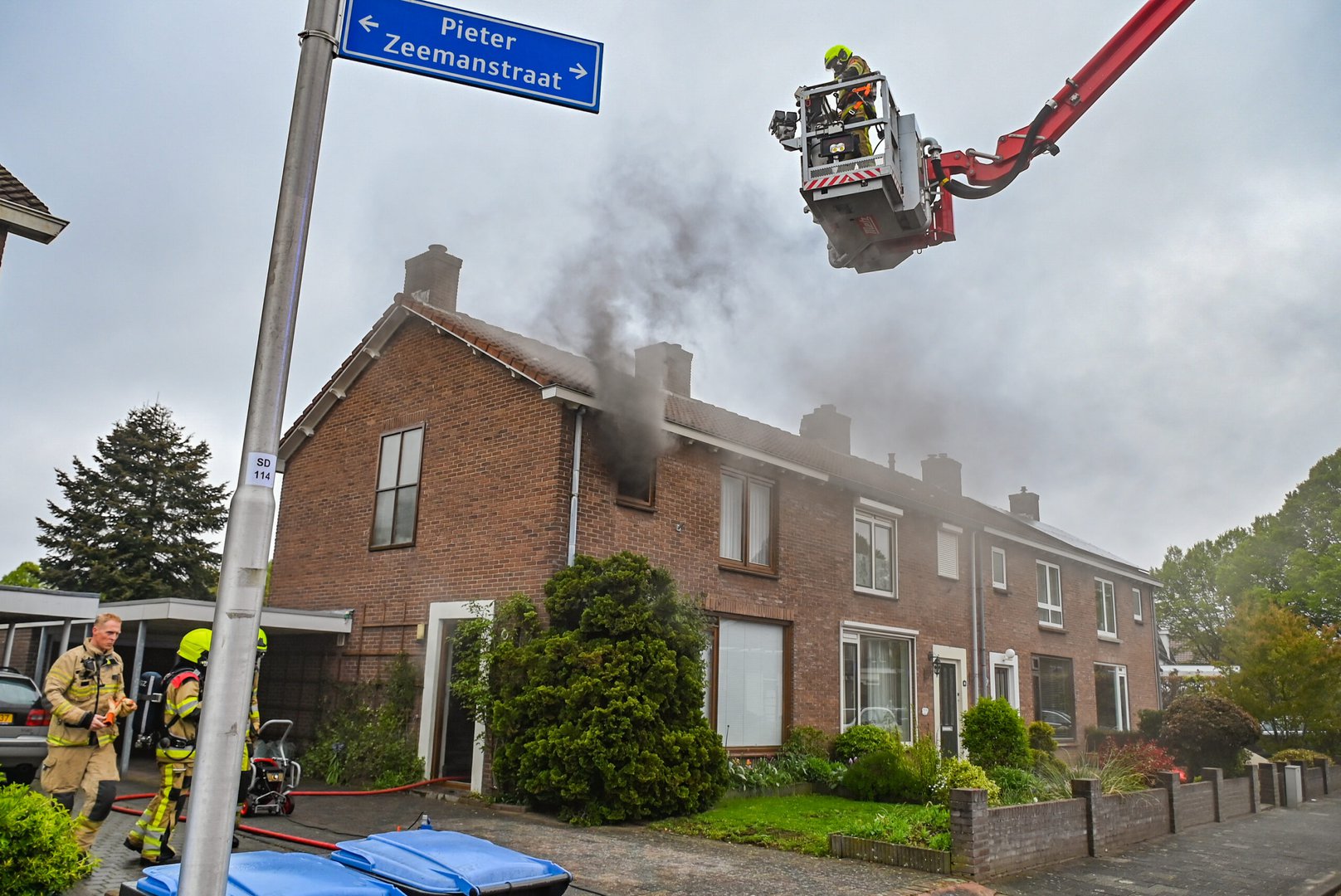 Woningen ontruimd na keukenbrand