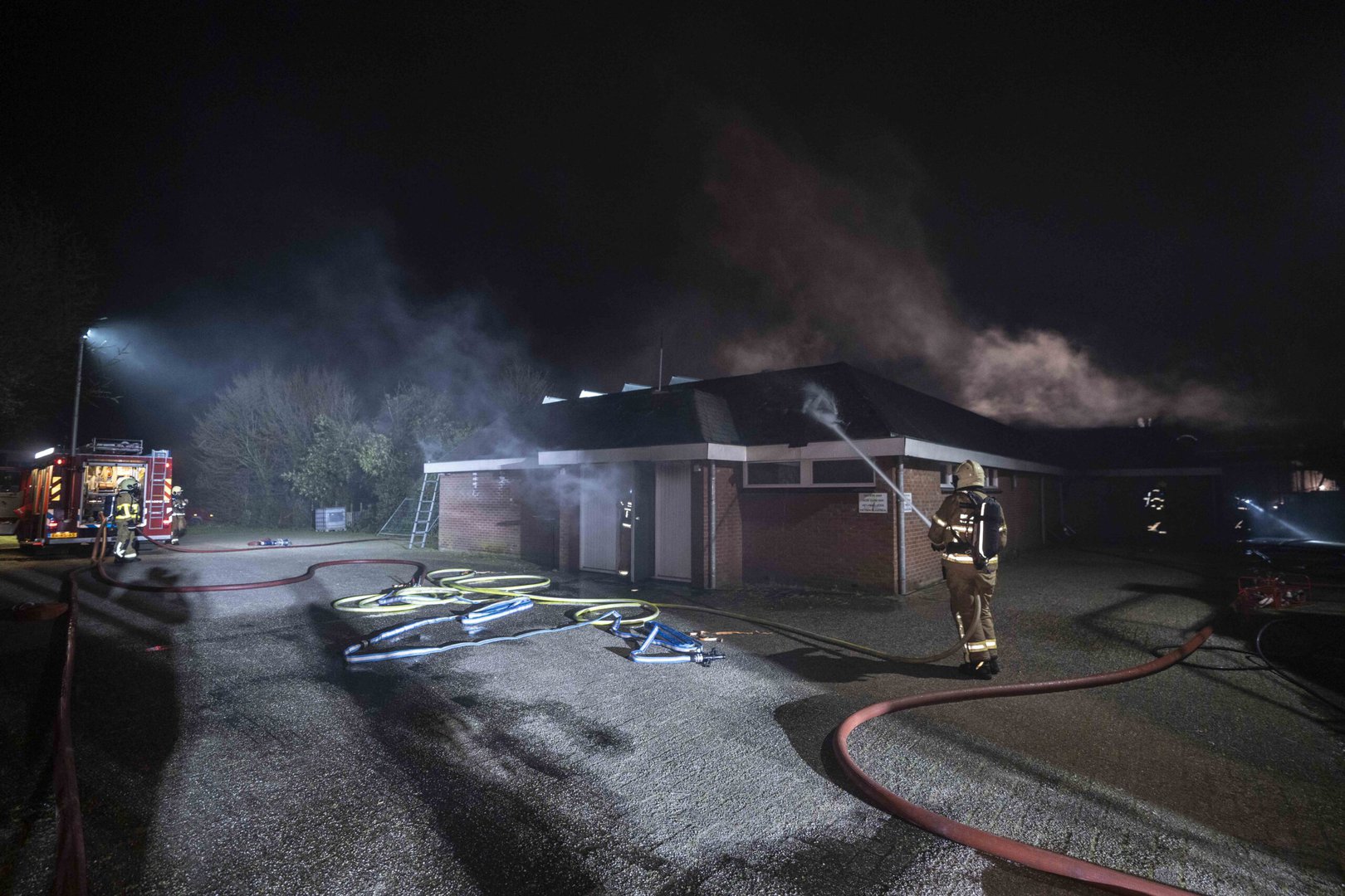 Grote brand in een café in Wehl