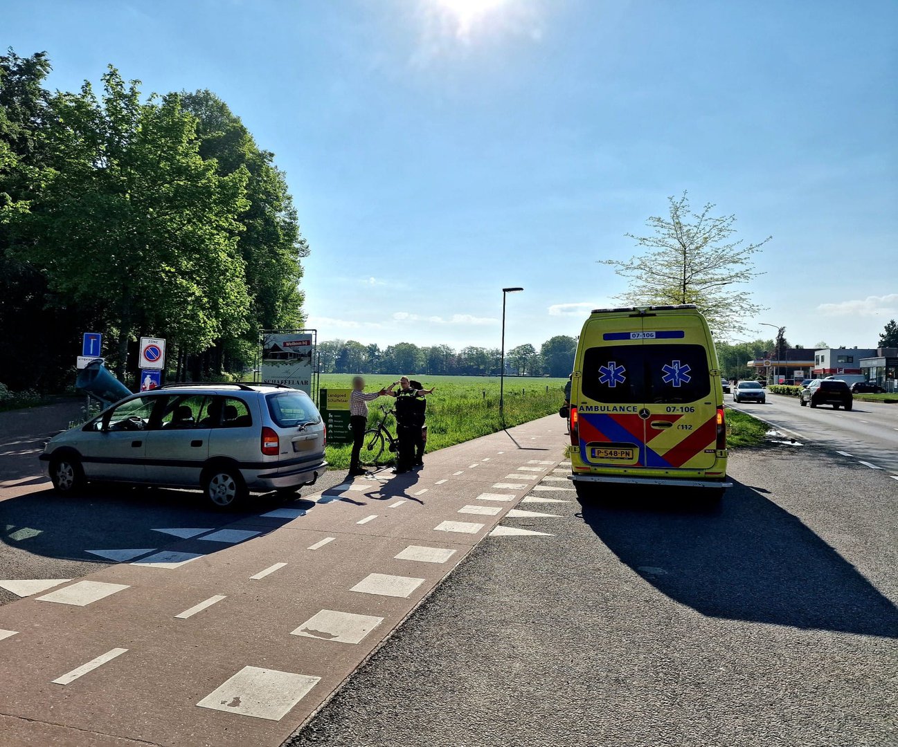 Fietsster gewond na aanrijding met automobilist