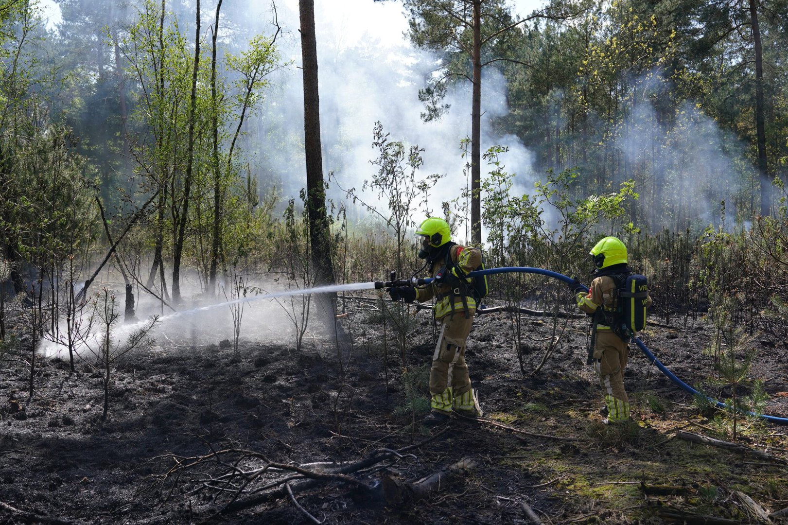 Voetganger belt 112 voor bosbrand in Heumen