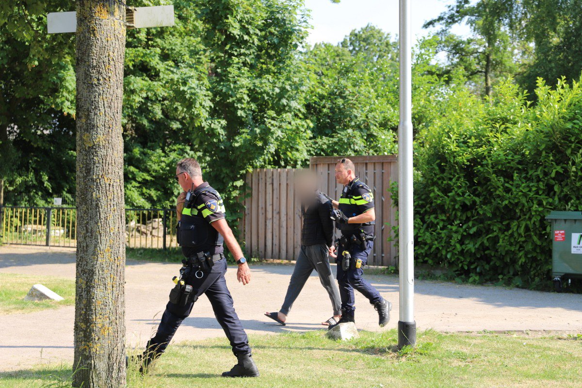 Verdachte aangehouden na mogelijk steekincident met zwaargewonde