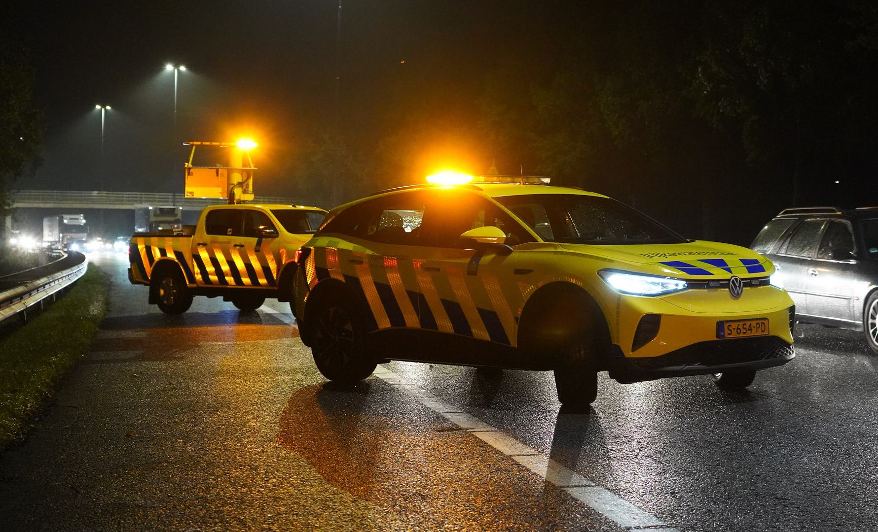 Overleden slachtoffer A1 zocht telefoon op snelweg