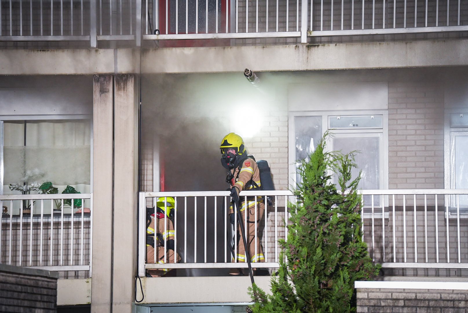 Dode bij woningbrand in Arnhem