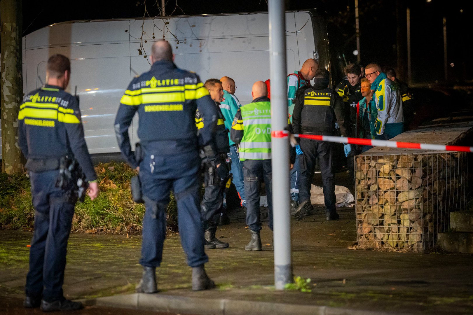 Politie zoekt verdachte(n) en getuigen van dodelijk schietincident in Arnhem