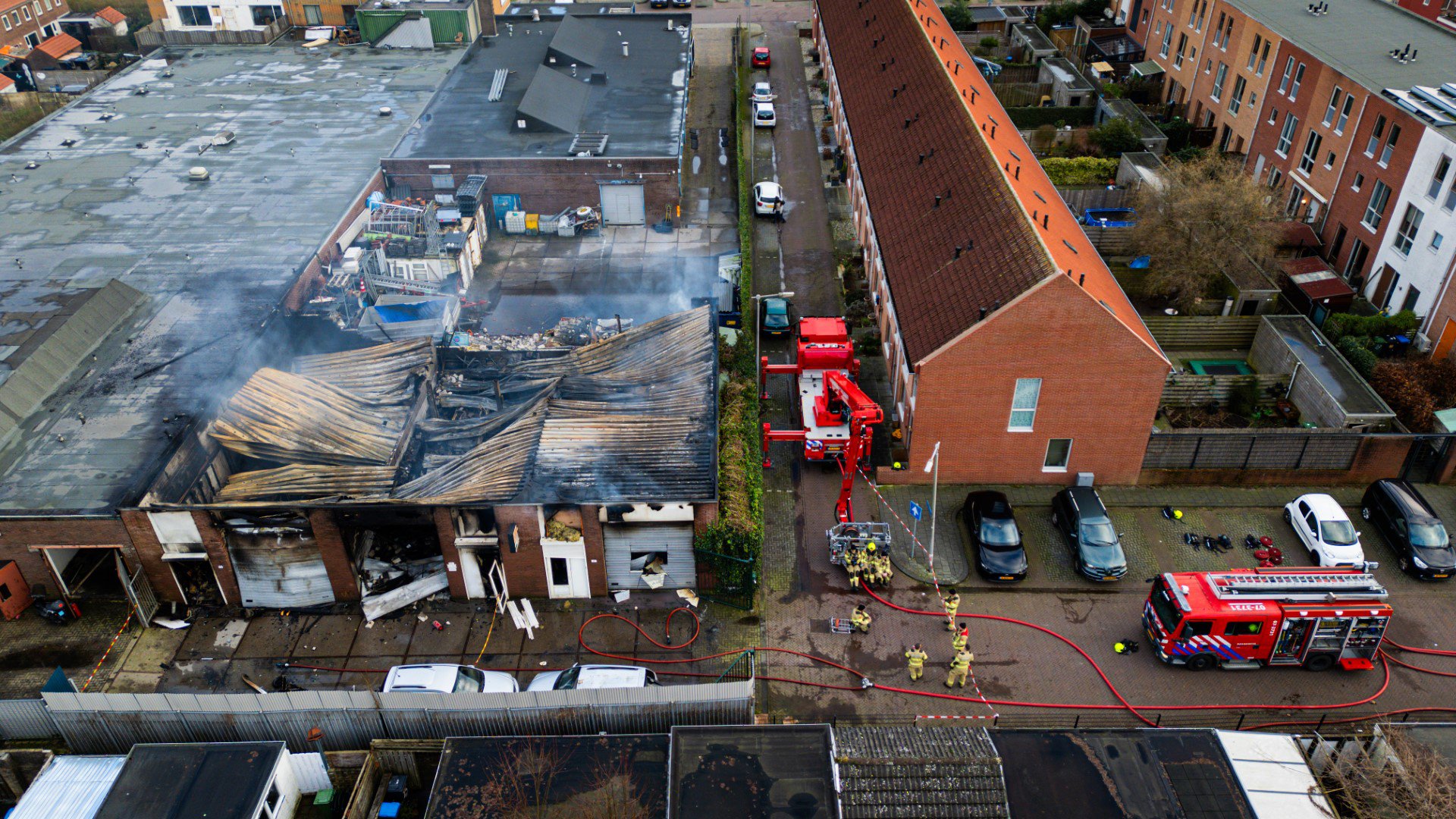 UPDATE: Man gewond geraakt bij brand in Arnhem