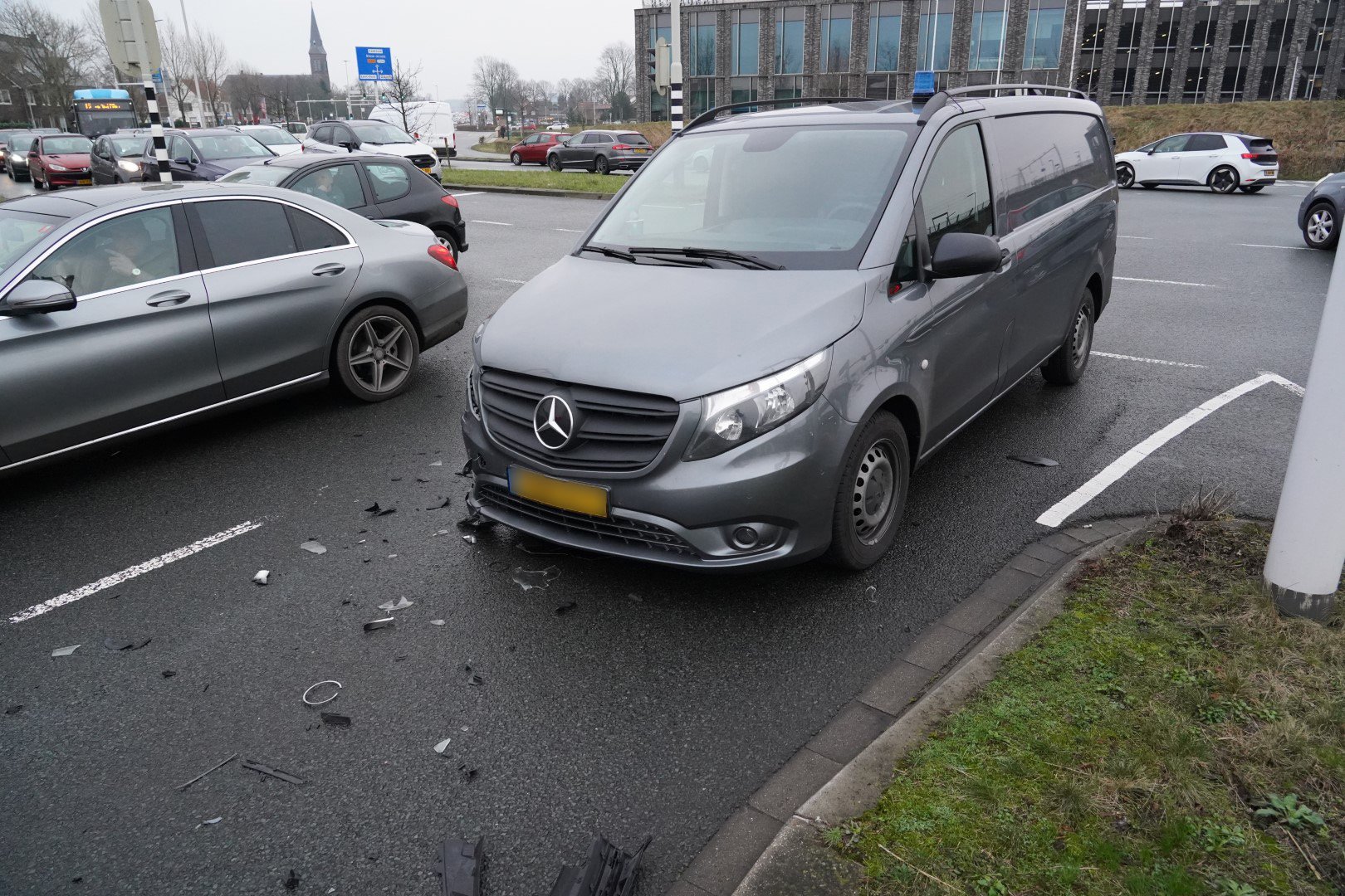 Aanhouding na aanrijding met politiewagen in Nijmegen