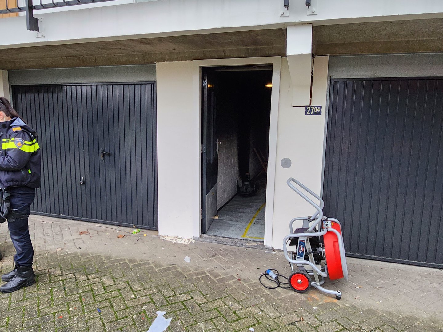 Forse roetschade in meerdere appartementen na brand