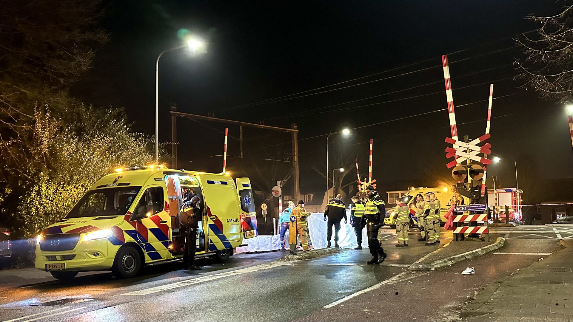 53-jarige man overlijdt na aanrijding met trein in Velp