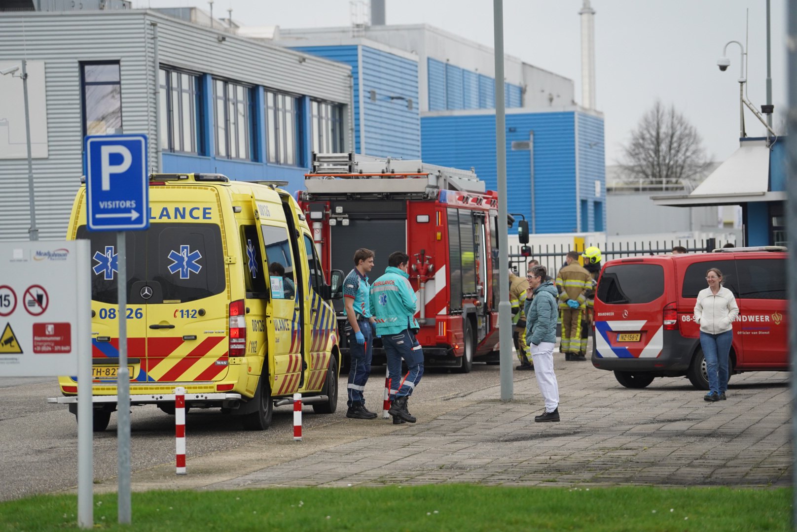 Bedrijf ontruimd na ongeval met gevaarlijke stof