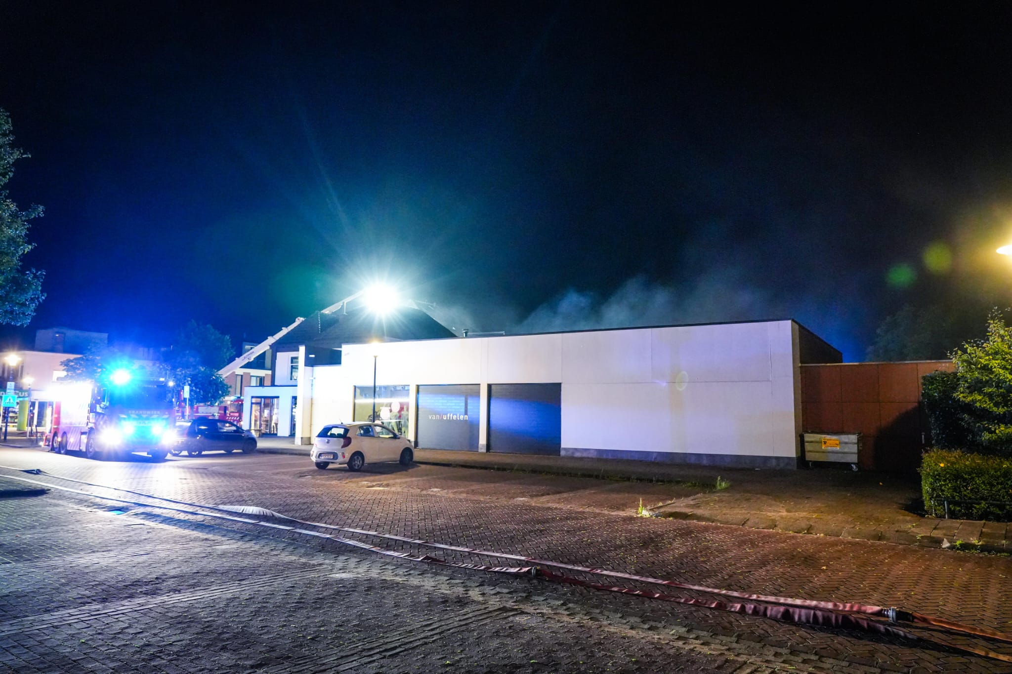 UPDATE: Uitslaande brand in centrum van Brummen