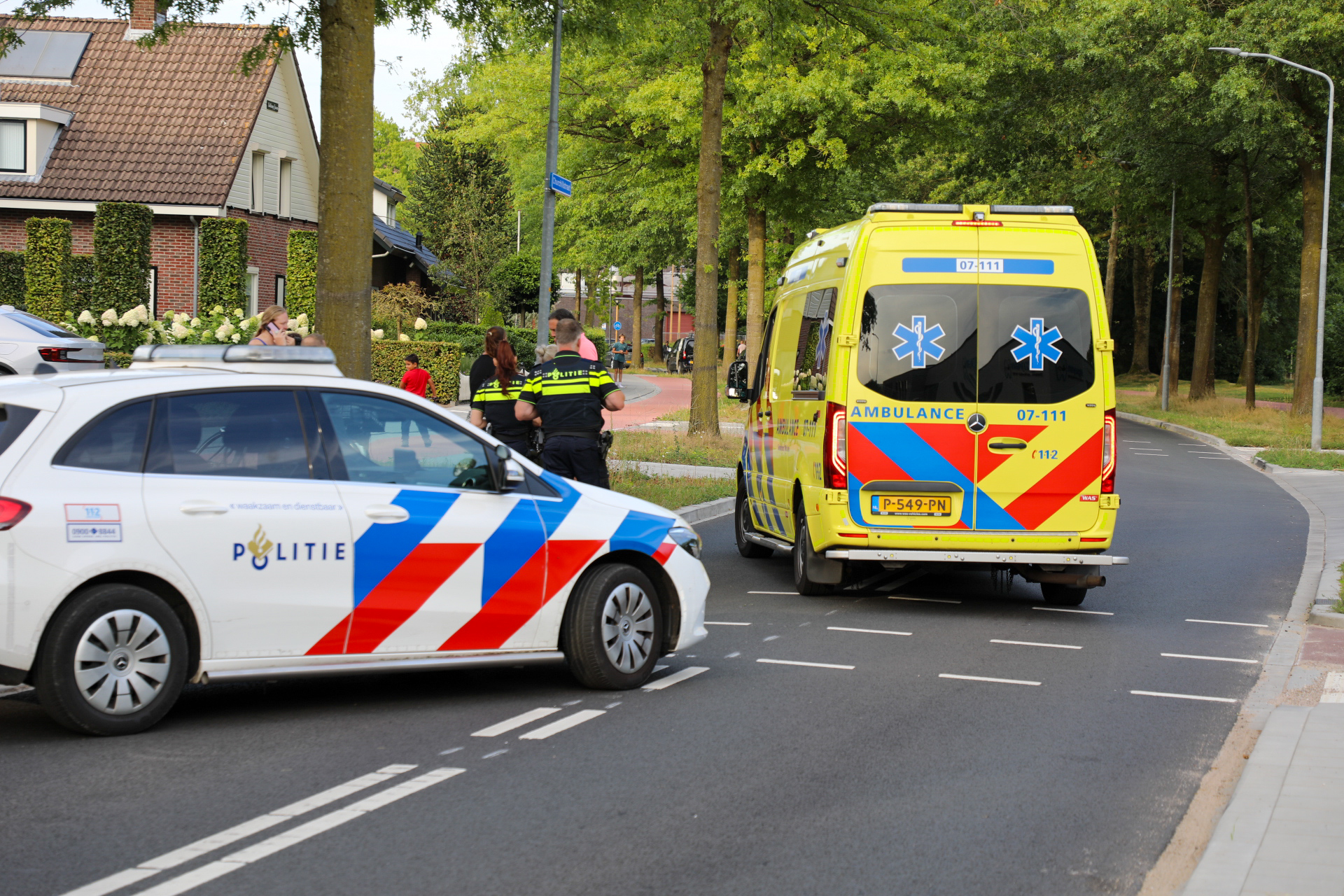 Automobilist rijdt door na aanrijding maar komt alsnog terug