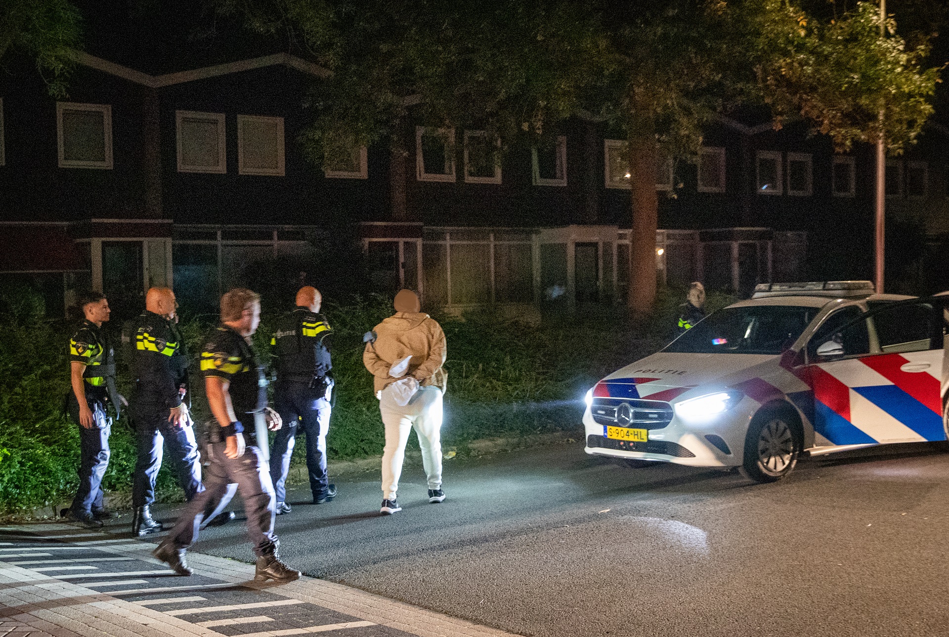 Man (31) uit Apeldoorn neerschoten met automatisch wapen