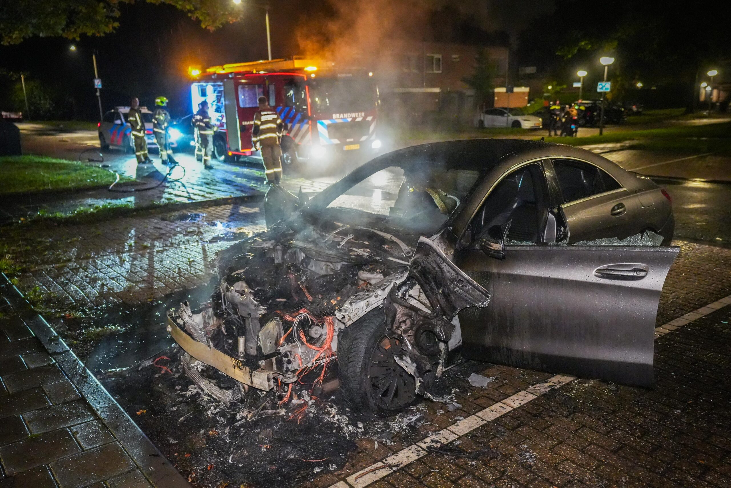 Opnieuw autobranden in Arnhem