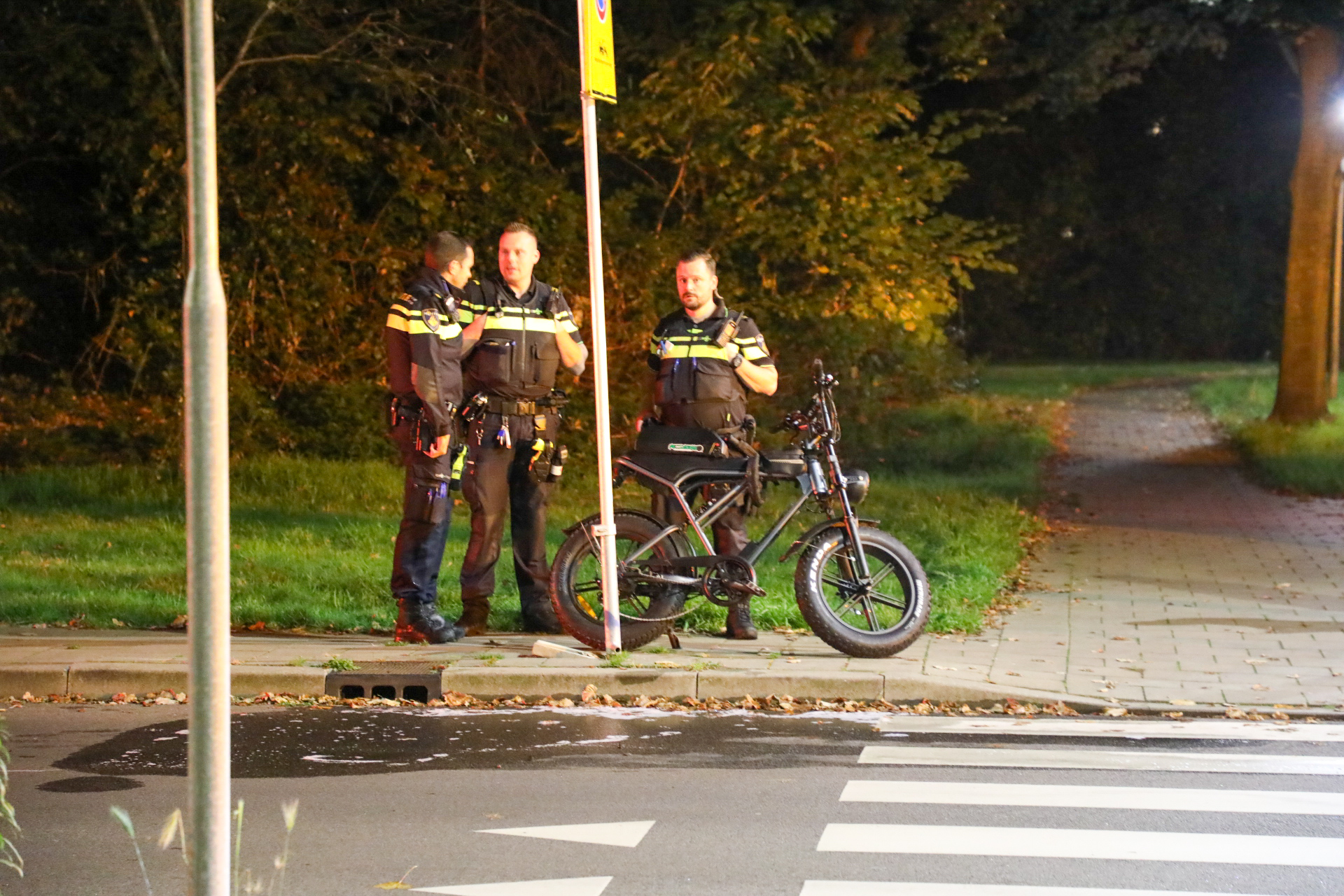 Fatbiker gewond na aanrijding met auto