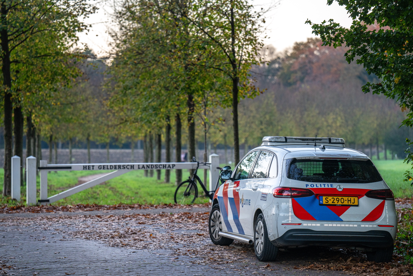 Vermiste vrouw (22) snel gevonden na zoekactie met politiehelikopter