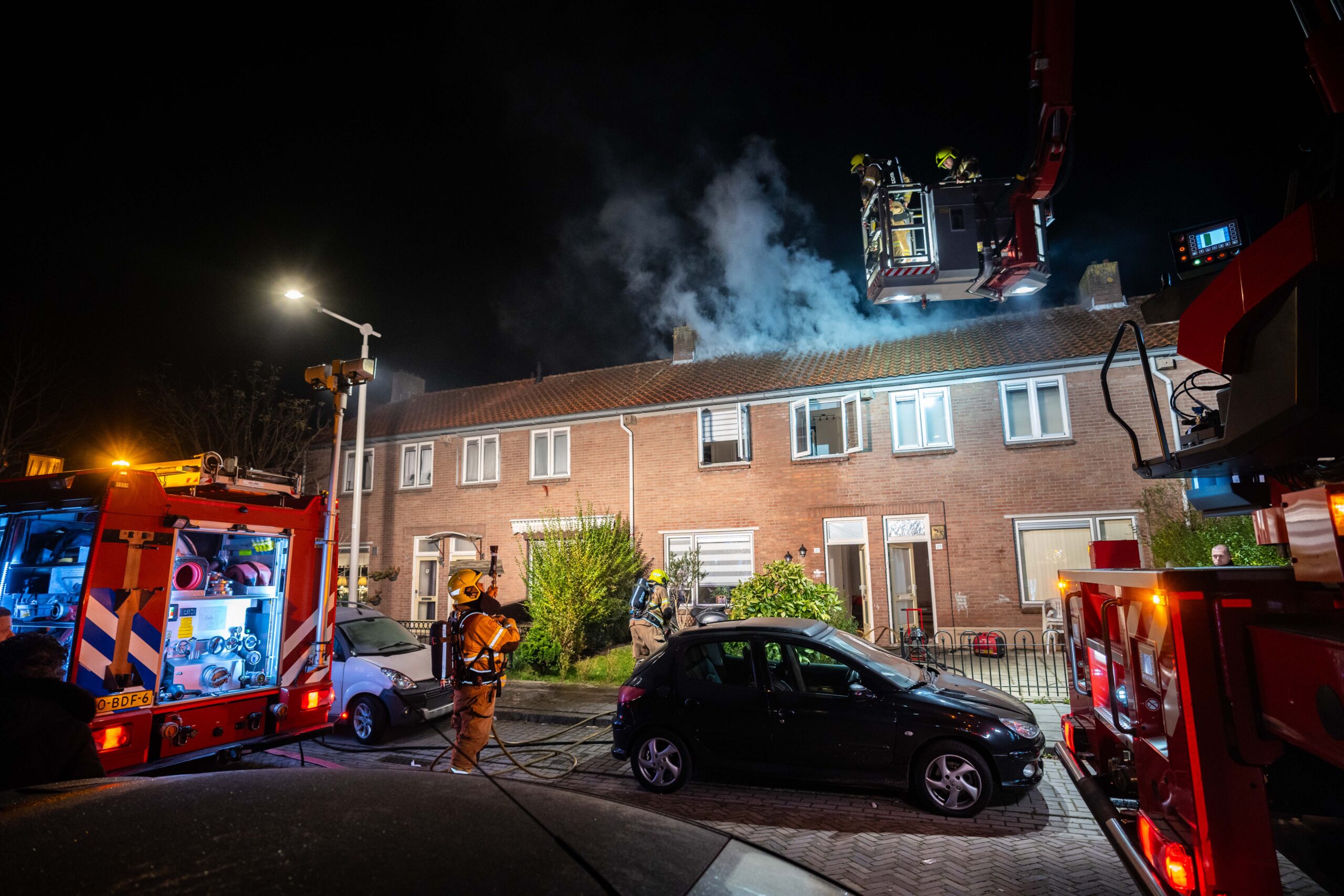 Hennepkwekerij aangetroffen bij zolderbrand in Arnhem