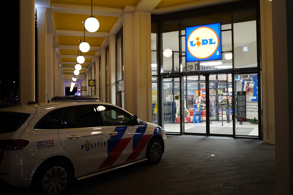 Lidl supermarkt kort na sluitingstijd overvallen